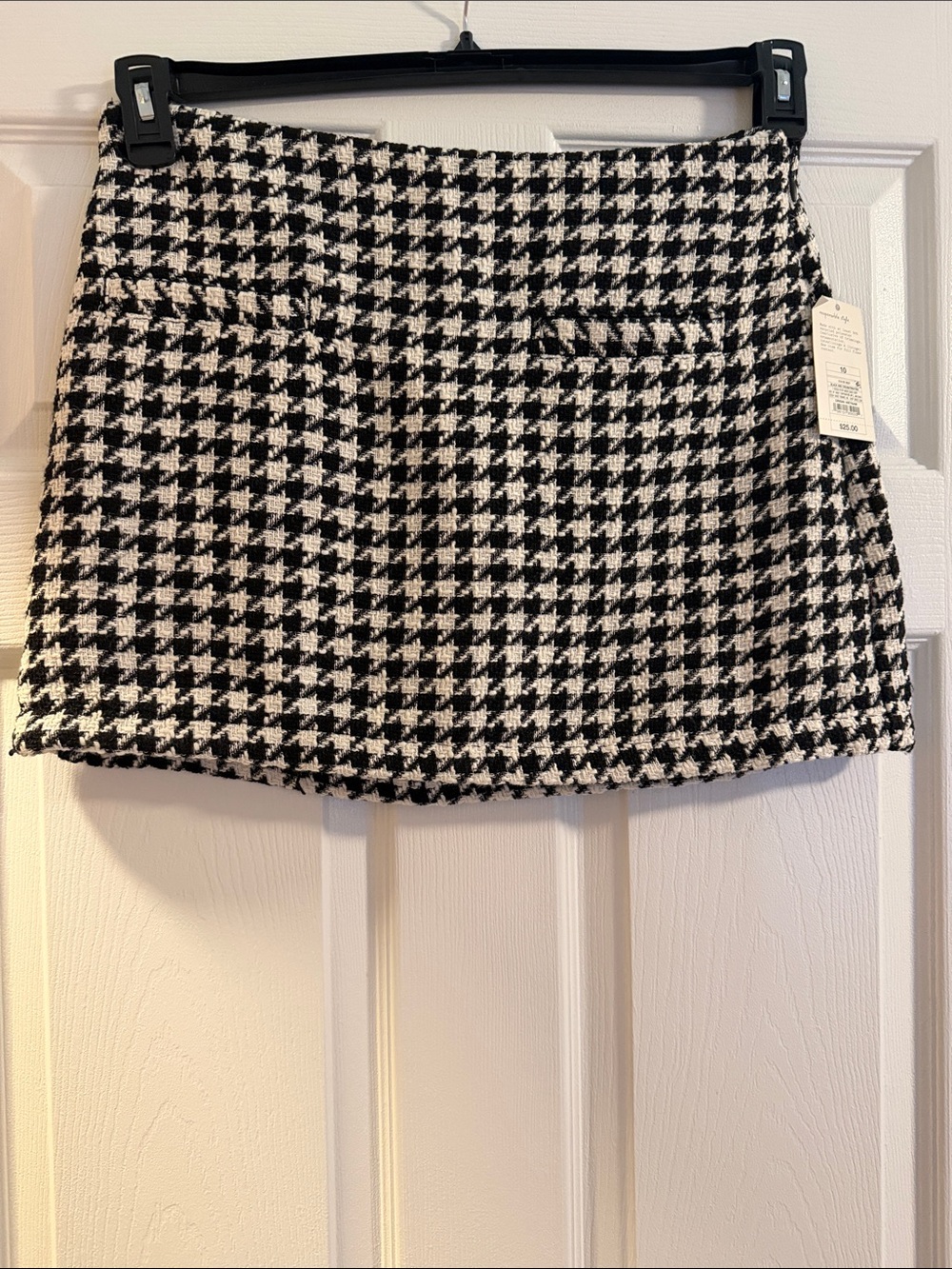 a new day Black & White Houndstooth Mini Skirt *NWT*
